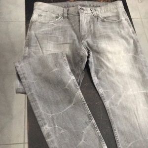 2 J BRAND MEN’S JEAN